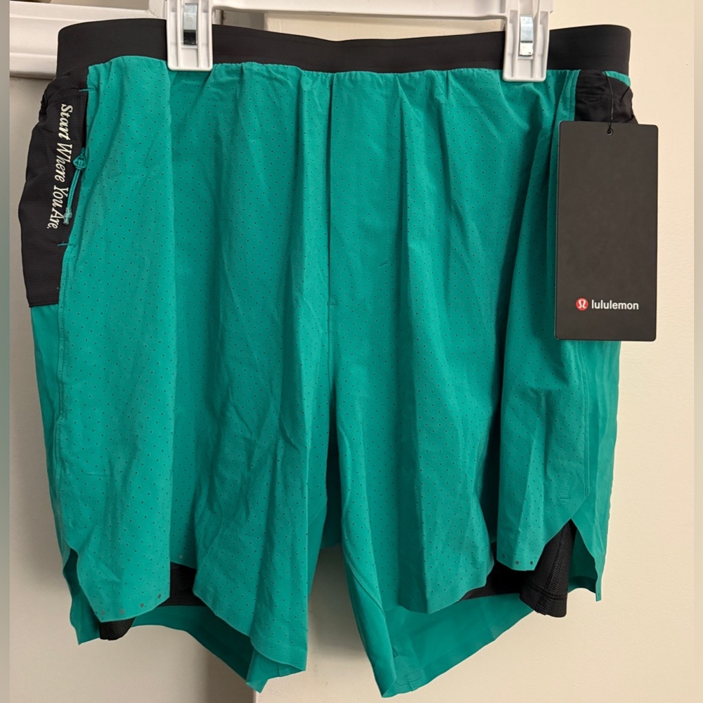 Lululemon Men's Fast Free Road To Trail 6” Shorts LINED Green Black Size M